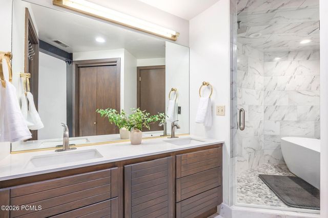 1360 Golden Way, Park City, UT 84060