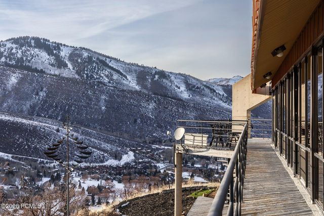 1360 Golden Way, Park City, UT 84060