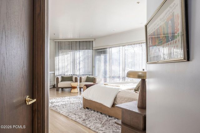 1360 Golden Way, Park City, UT 84060