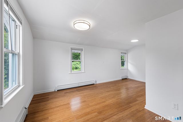 184 West Avenue, Milford, CT 06461