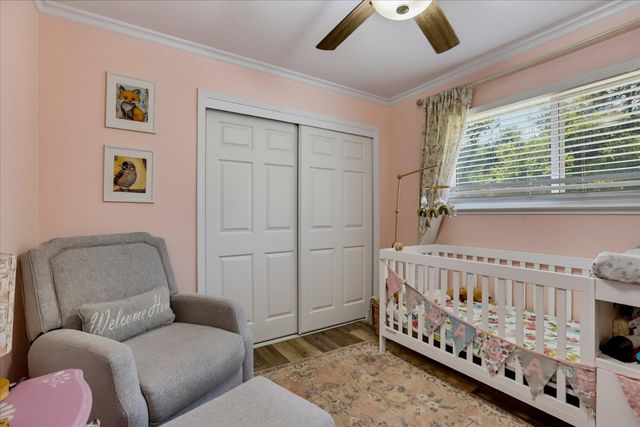 19011 Siesta Dr, Penn Valley, CA 95946