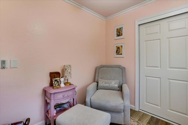 19011 Siesta Dr, Penn Valley, CA 95946