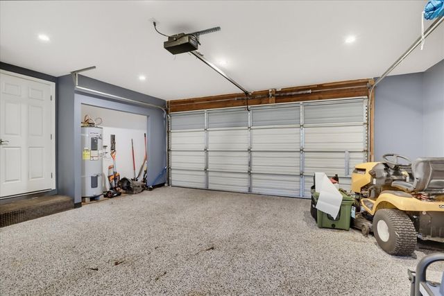 19011 Siesta Dr, Penn Valley, CA 95946