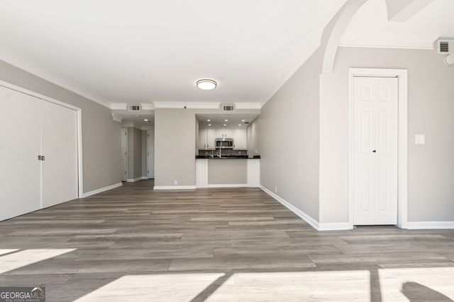 3481 Lakeside Drive 2303, Atlanta, GA 30326