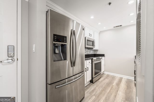 3481 Lakeside Drive 2303, Atlanta, GA 30326