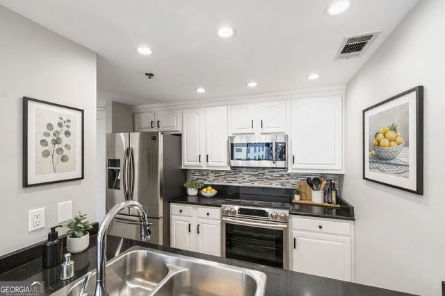 3481 Lakeside Drive 2303, Atlanta, GA 30326