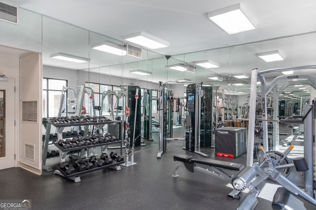 3481 Lakeside Drive 2303, Atlanta, GA 30326