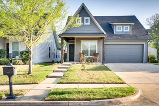 209 W Dallas Street, Mansfield, TX 76063