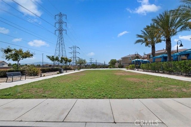 6073 Sendero Avenue, Eastvale, CA 92880
