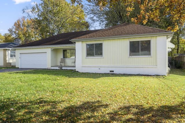 2012 S Roanoke Avenue, Springfield, MO 65807