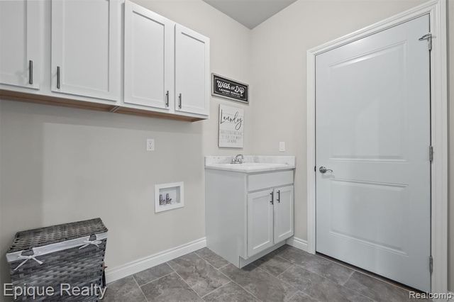 181 E Market Street, Oxford, MI 48371