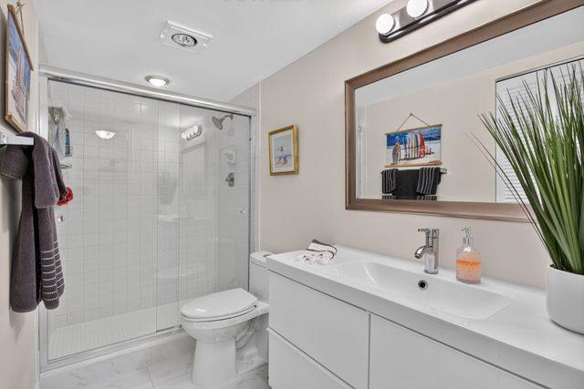 4301 MARTINIQUE Circle G4, Coconut Creek, FL 33066
