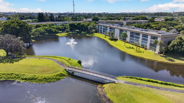 4301 MARTINIQUE Circle G4, Coconut Creek, FL 33066