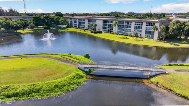 4301 MARTINIQUE Circle G4, Coconut Creek, FL 33066
