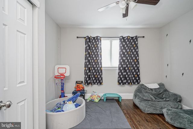 405 E EVESHAM AVE, Magnolia, NJ 08049