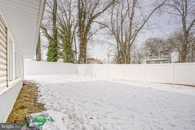 405 E EVESHAM AVE, Magnolia, NJ 08049