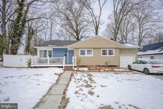 405 E EVESHAM AVE, Magnolia, NJ 08049