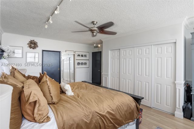2150 Sans Souci Blvd E1, North Miami, FL 33181
