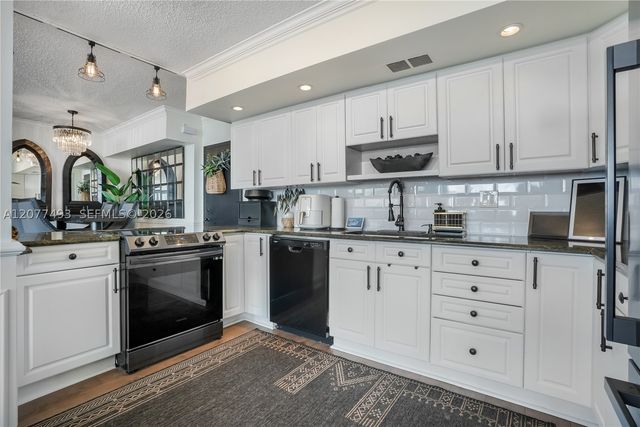 2150 Sans Souci Blvd E1, North Miami, FL 33181