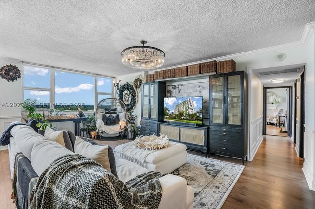2150 Sans Souci Blvd E1, North Miami, FL 33181