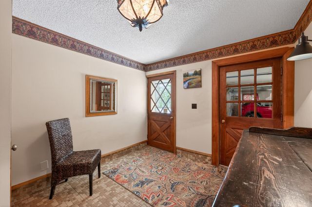 13651 Oakwood Curve, Burnsville, MN 55337
