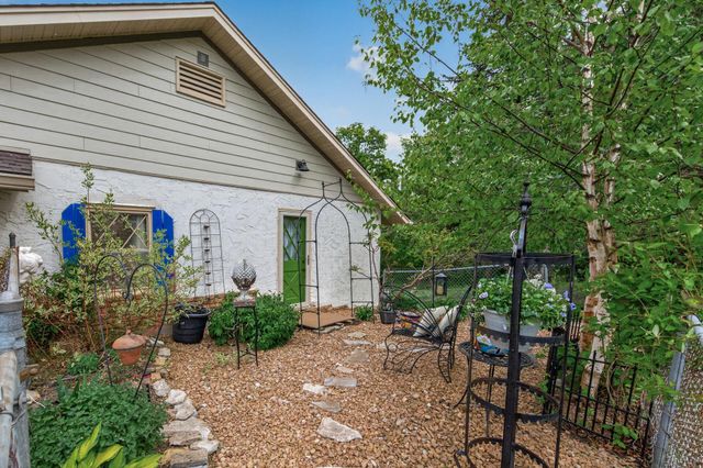 13651 Oakwood Curve, Burnsville, MN 55337