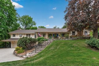 13651 Oakwood Curve, Burnsville, MN 55337