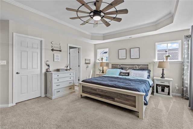 3329 Conservancy DR, Chesapeake, VA 23323