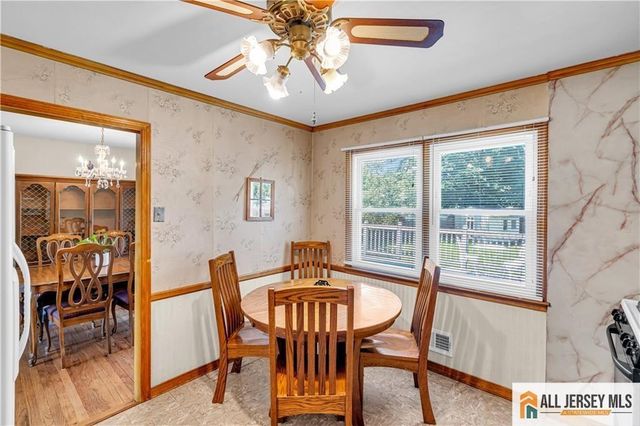 8 Whitehall Avenue, Edison, NJ 08820