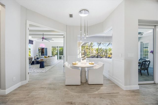 3467 COMPOUND COURT, Sarasota, FL 34240
