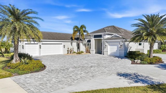 3467 COMPOUND COURT, Sarasota, FL 34240