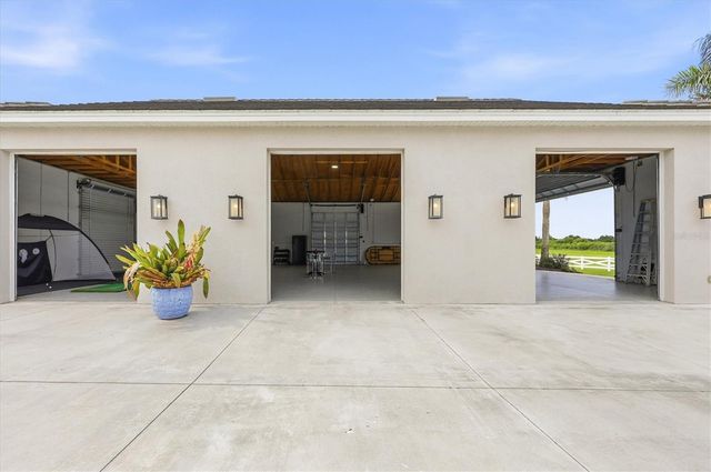 3467 COMPOUND COURT, Sarasota, FL 34240