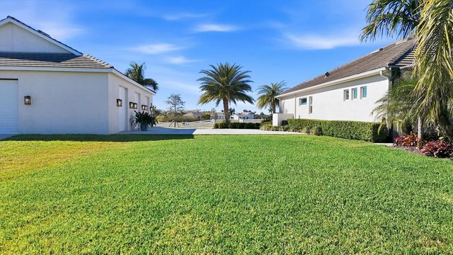 3467 COMPOUND COURT, Sarasota, FL 34240