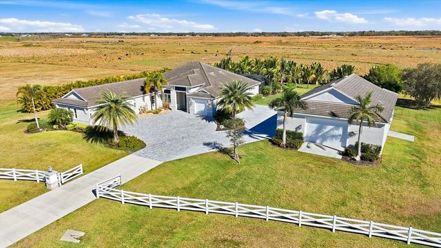 3467 COMPOUND COURT, Sarasota, FL 34240