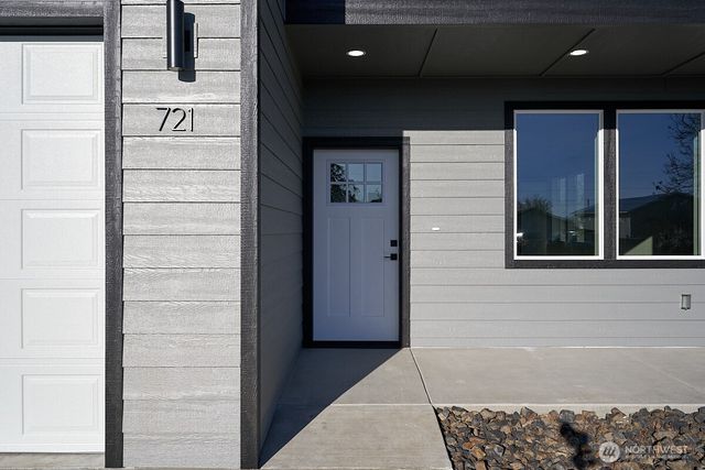 721 S Aster Street, Soap Lake, WA 98851