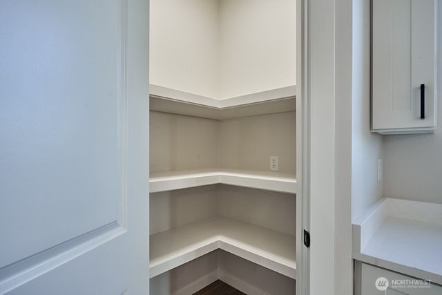 721 S Aster Street, Soap Lake, WA 98851