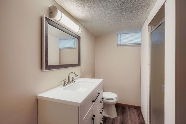 4035 Louisiana Avenue N, New Hope, MN 55427