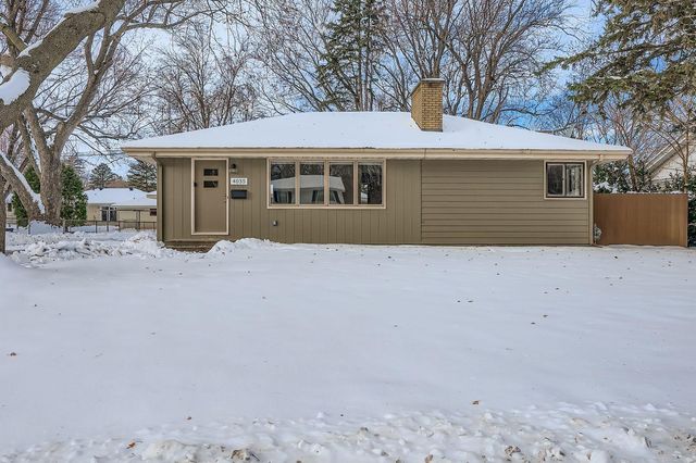 4035 Louisiana Avenue N, New Hope, MN 55427