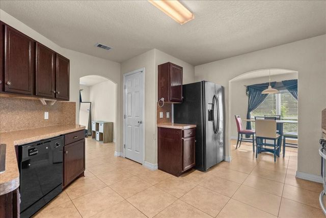 11727 Downey Violet Lane, Houston, TX 77044