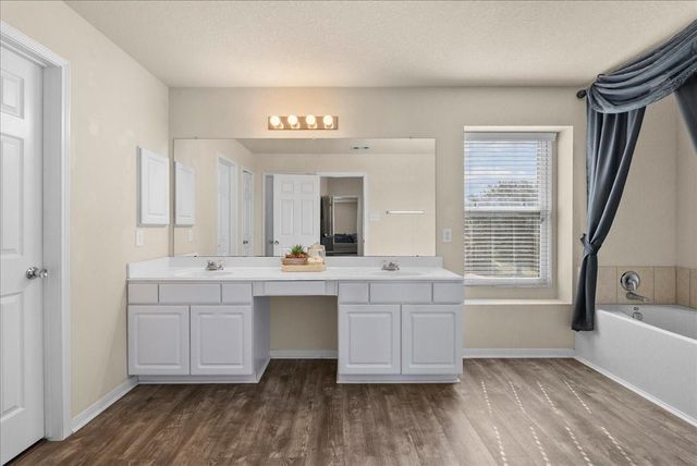 11727 Downey Violet Lane, Houston, TX 77044
