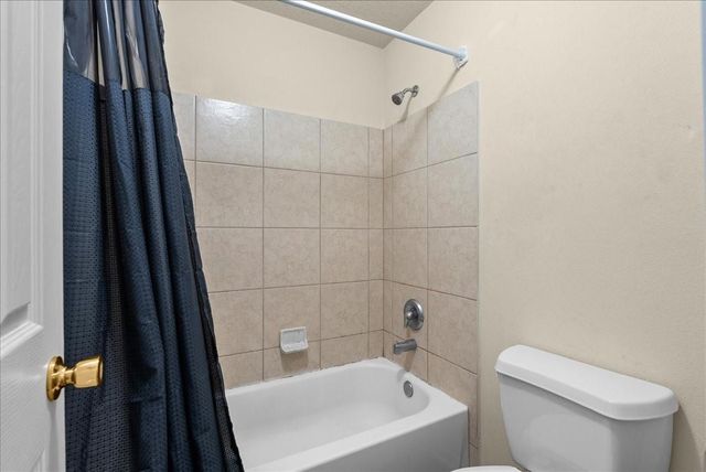 11727 Downey Violet Lane, Houston, TX 77044