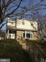 42 COLONIAL DR, Havertown, PA 19083