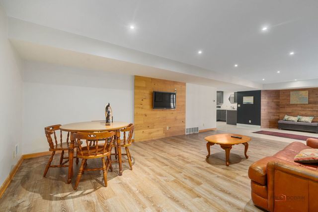 20615 31ST Street, Bristol, WI 53104