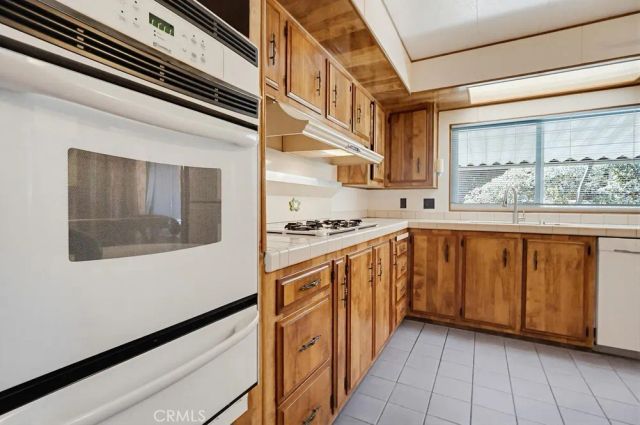 31244 Lakehills Road, Castaic, CA 91384