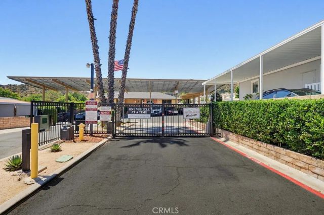 31244 Lakehills Road, Castaic, CA 91384