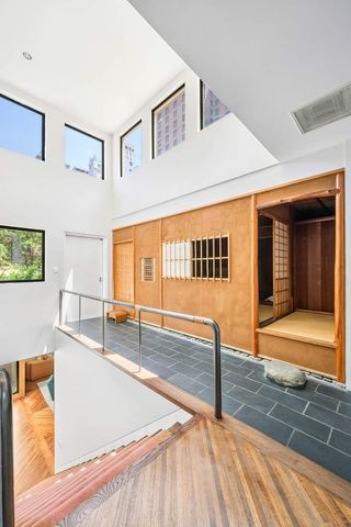 155 E 69th Street, New York City, NY 10021