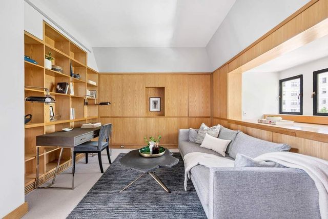 155 E 69th Street, New York City, NY 10021