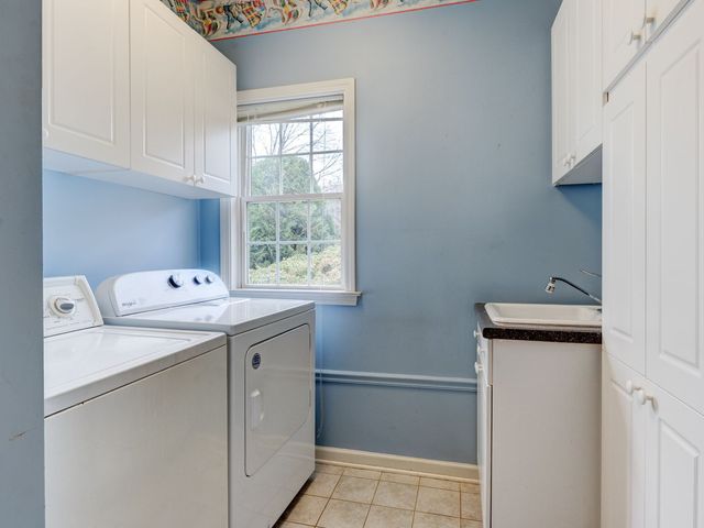 24 Worthington Drive 24, Farmington, CT 06032