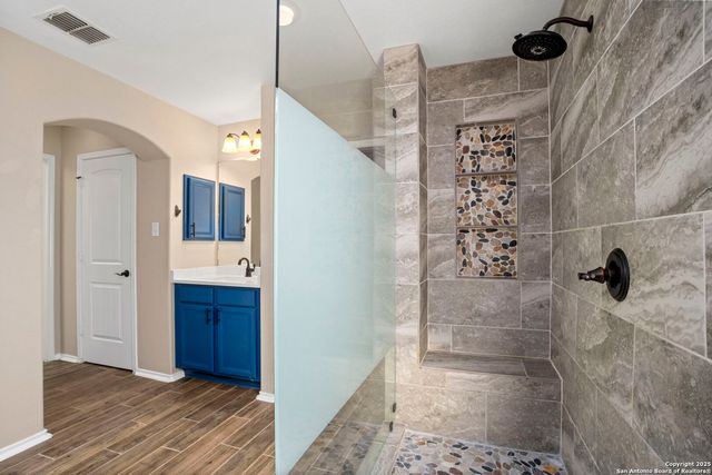 4002 Calle De Cobre, San Antonio, TX 78257