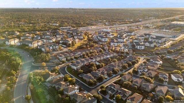 4002 Calle De Cobre, San Antonio, TX 78257